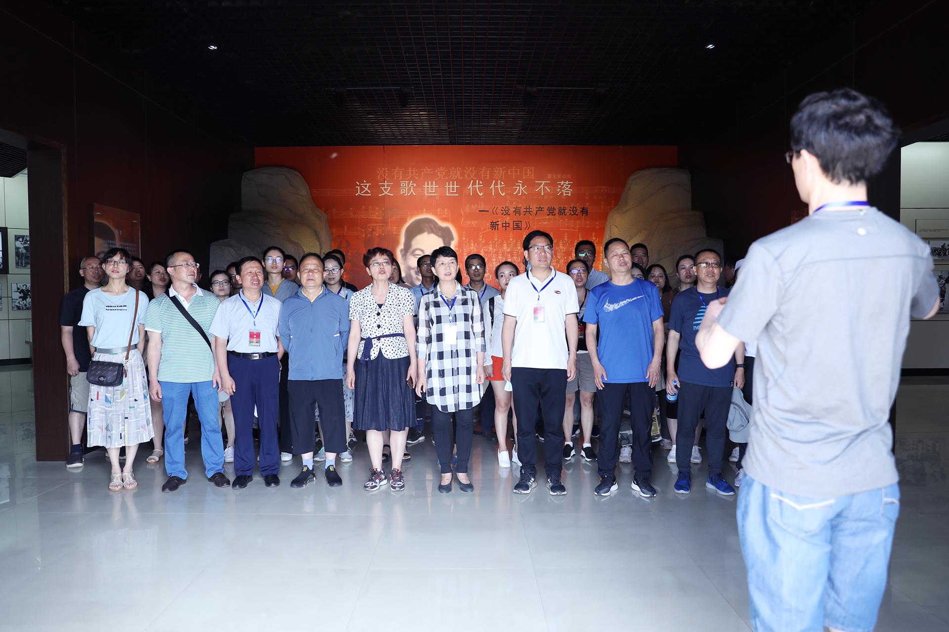 b76528ede83541bca2568dee0d37c5fc.jpg