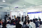 学校党委书记李清玉深入教学一线检查指导工作
