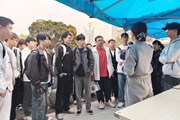 爱心送考暖人心 护航学子逐梦路